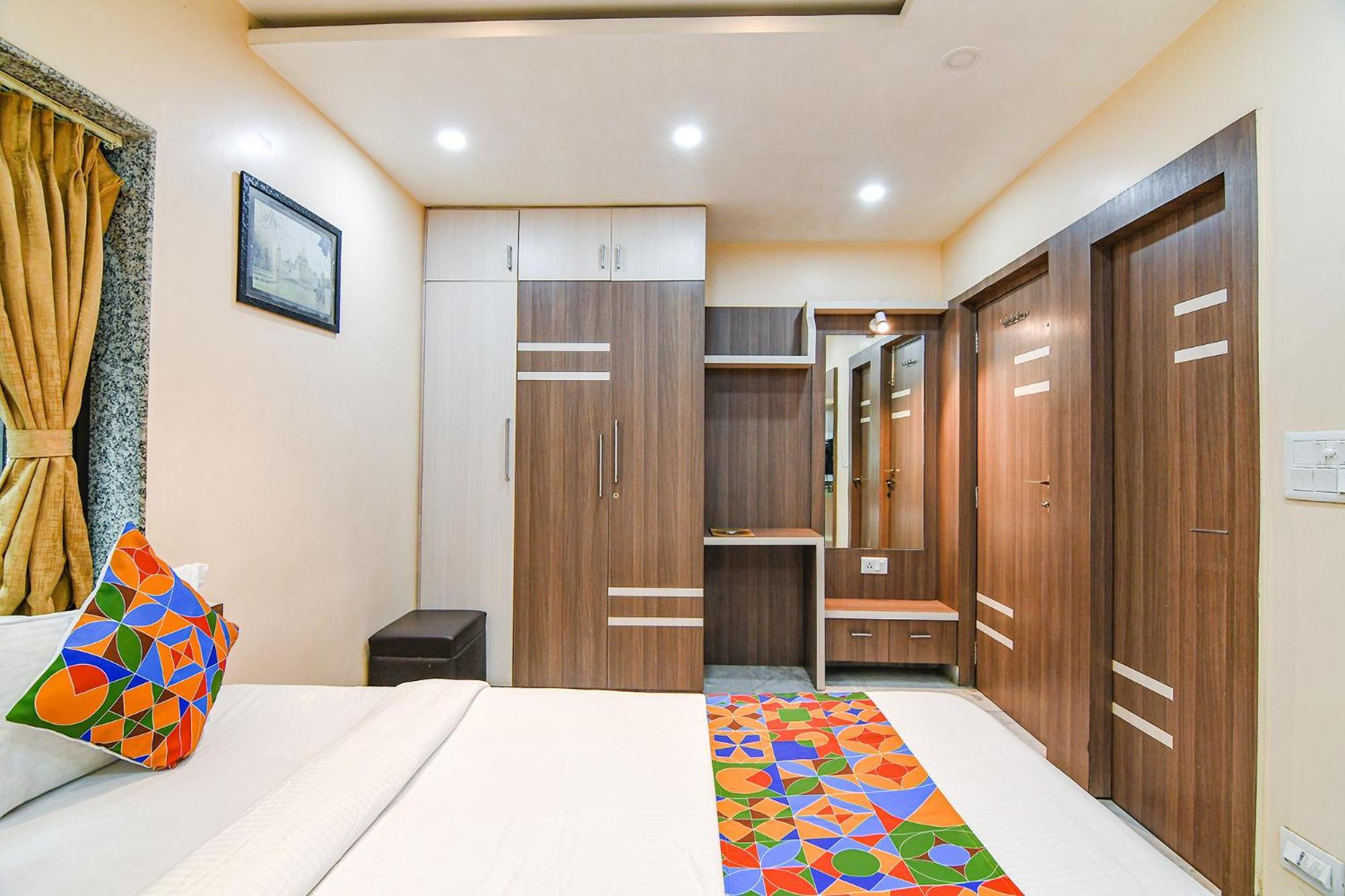 Fabexpress Scholer Motel Колката Екстер'єр фото