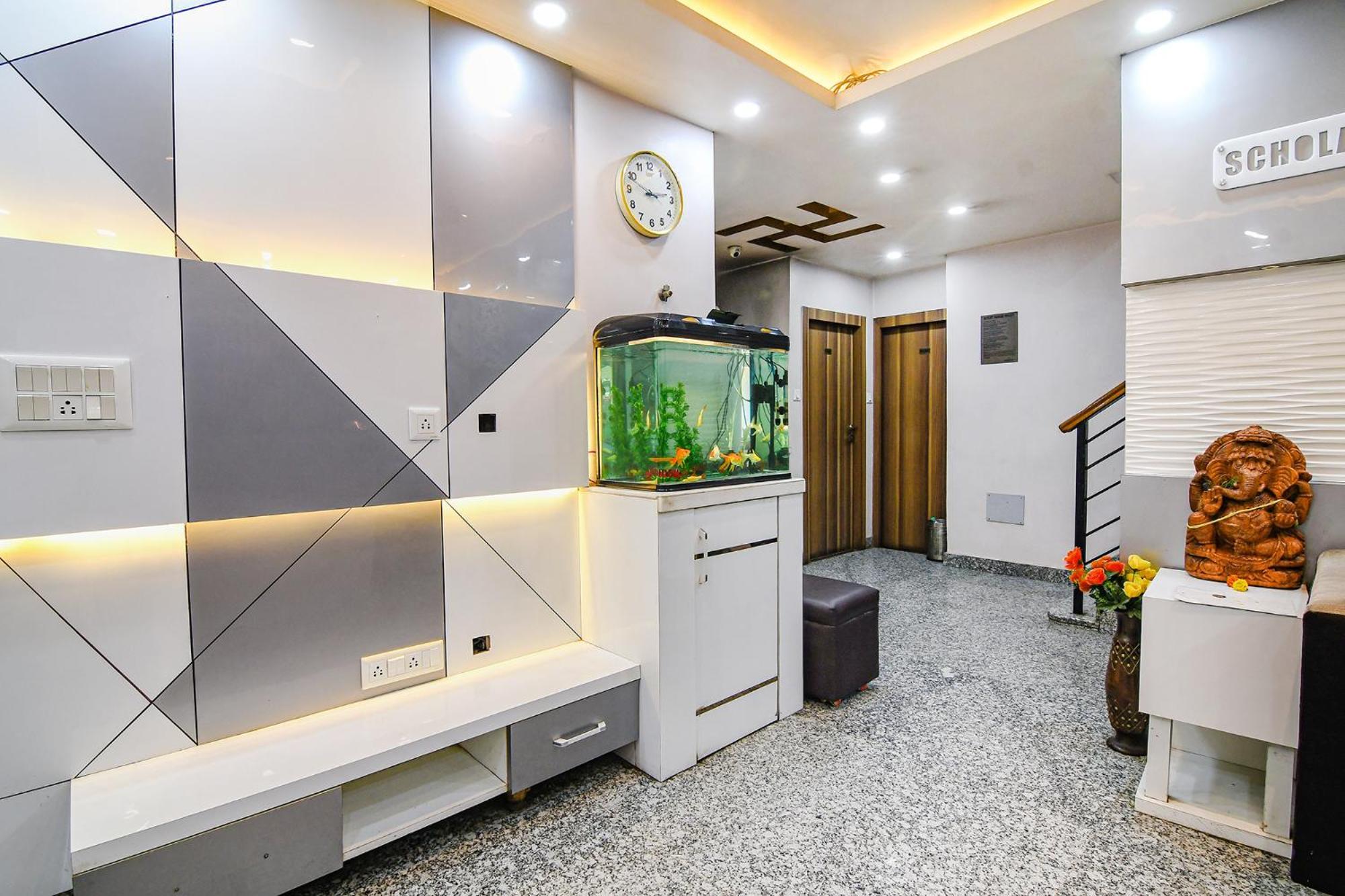 Fabexpress Scholer Motel Колката Екстер'єр фото